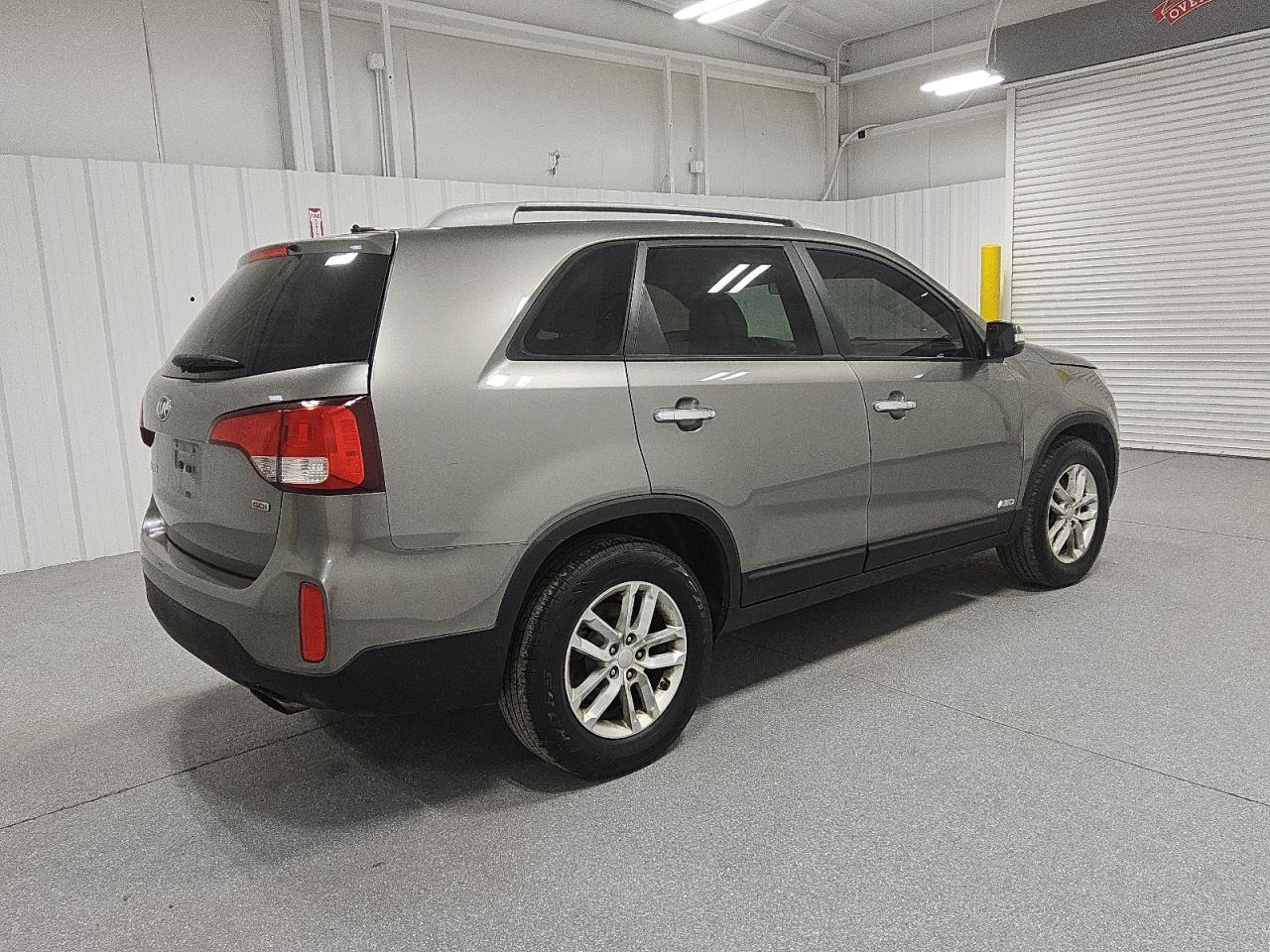 2015 KIA SORENTO
