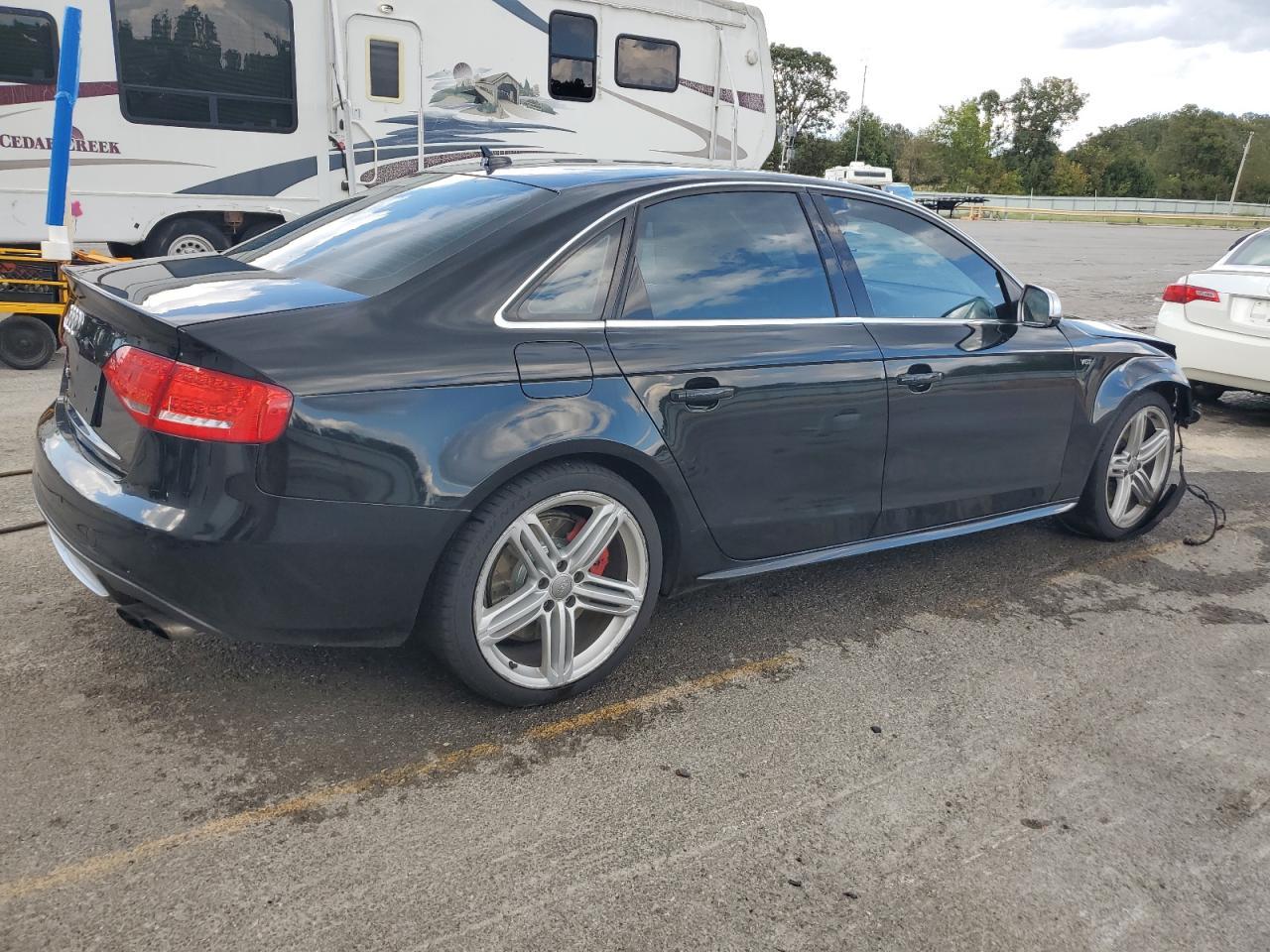 2010 AUDI S4
