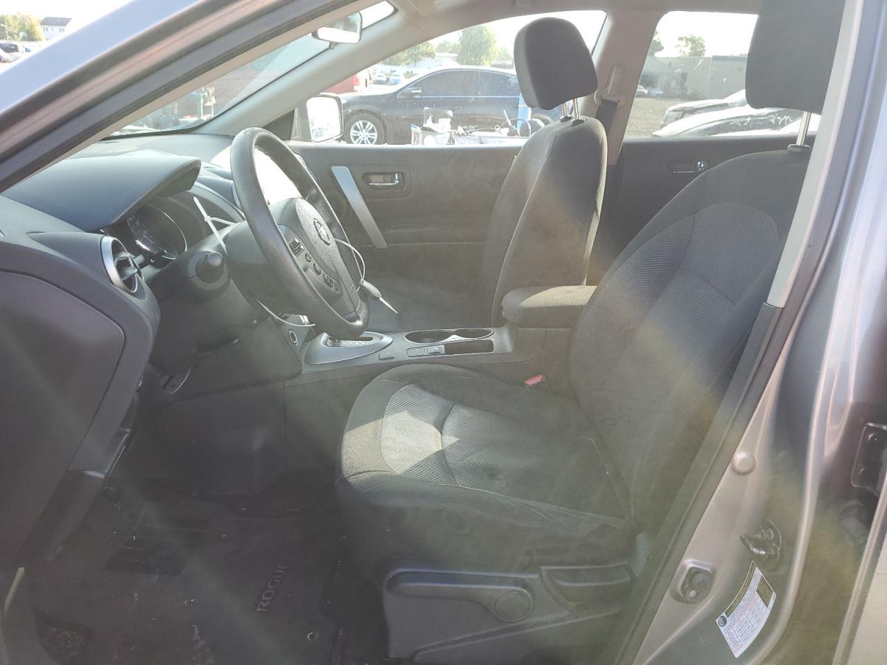2015 NISSAN ROGUE