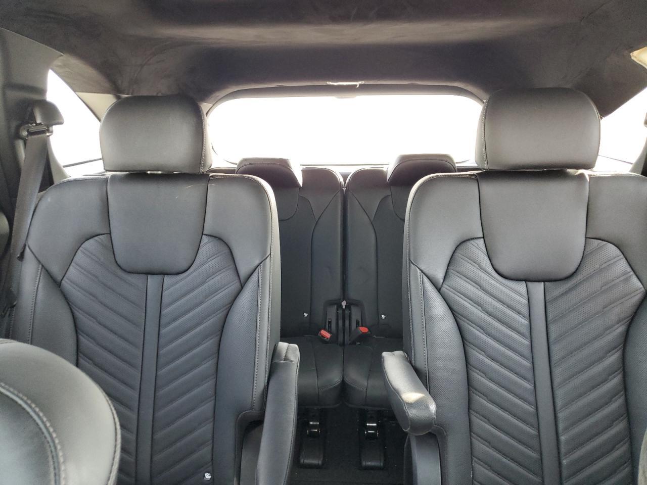 2024 KIA SORENTO