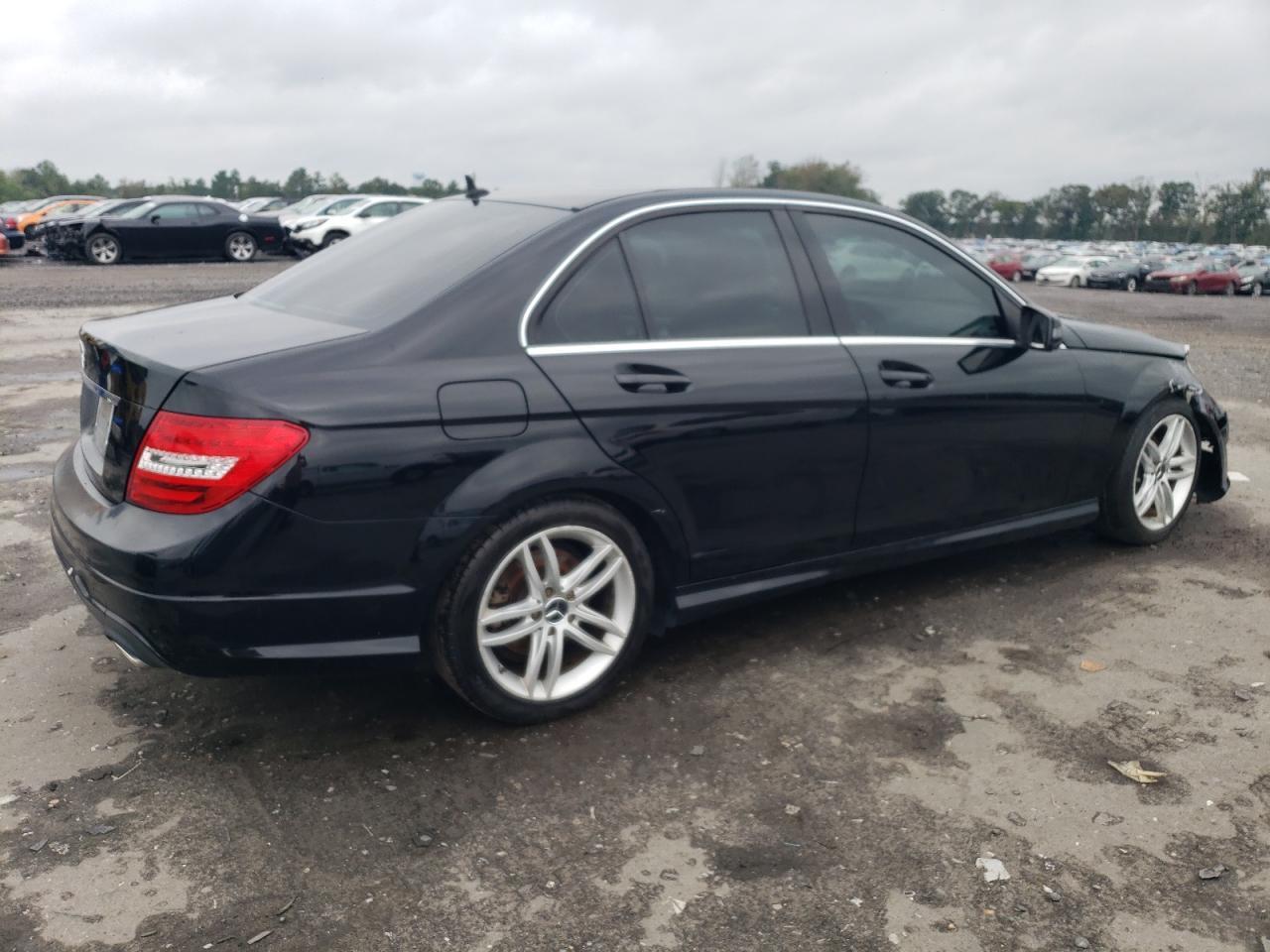 2012 MERCEDES-BENZ C-CLASS
