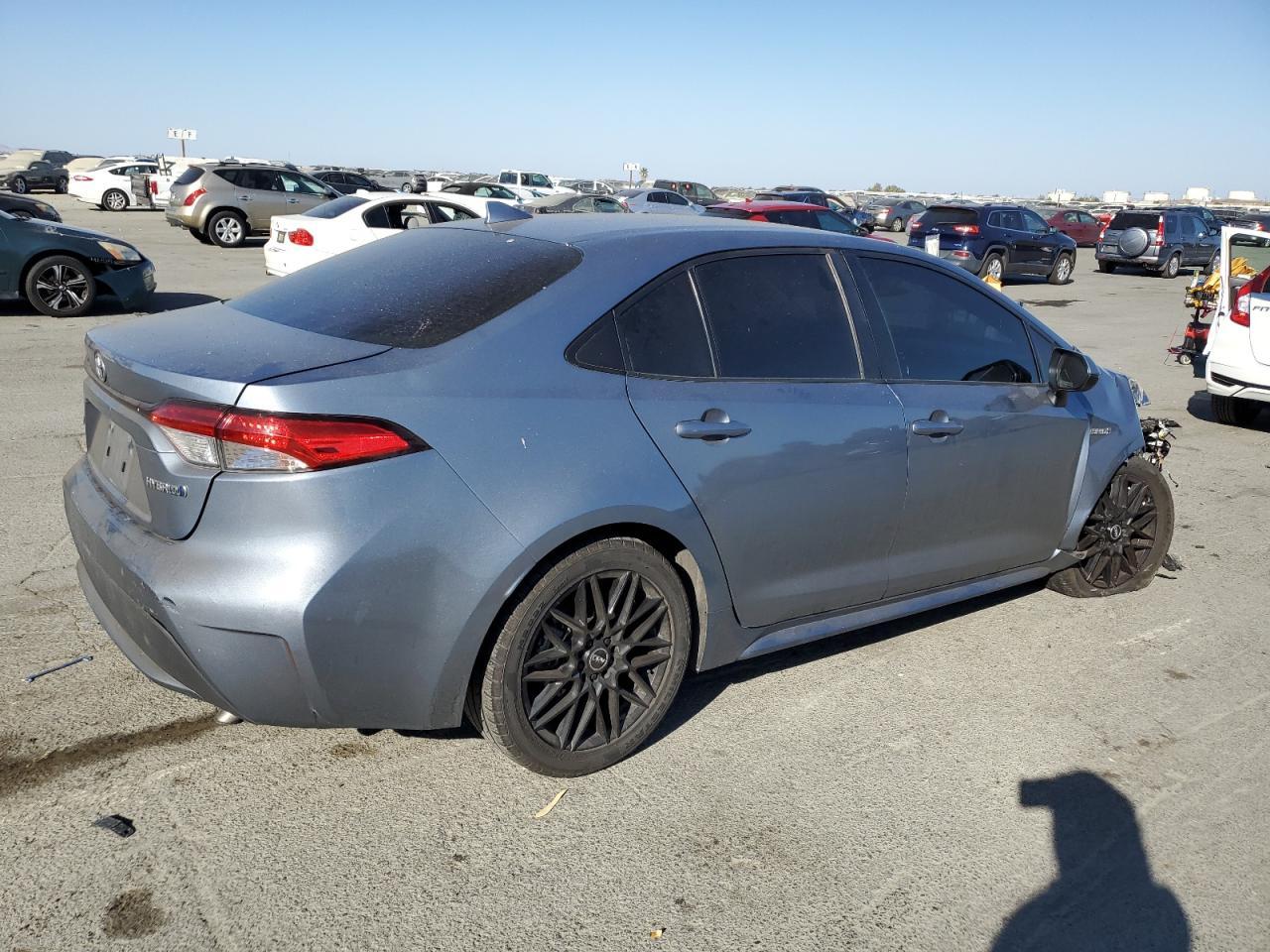 2021 TOYOTA COROLLA