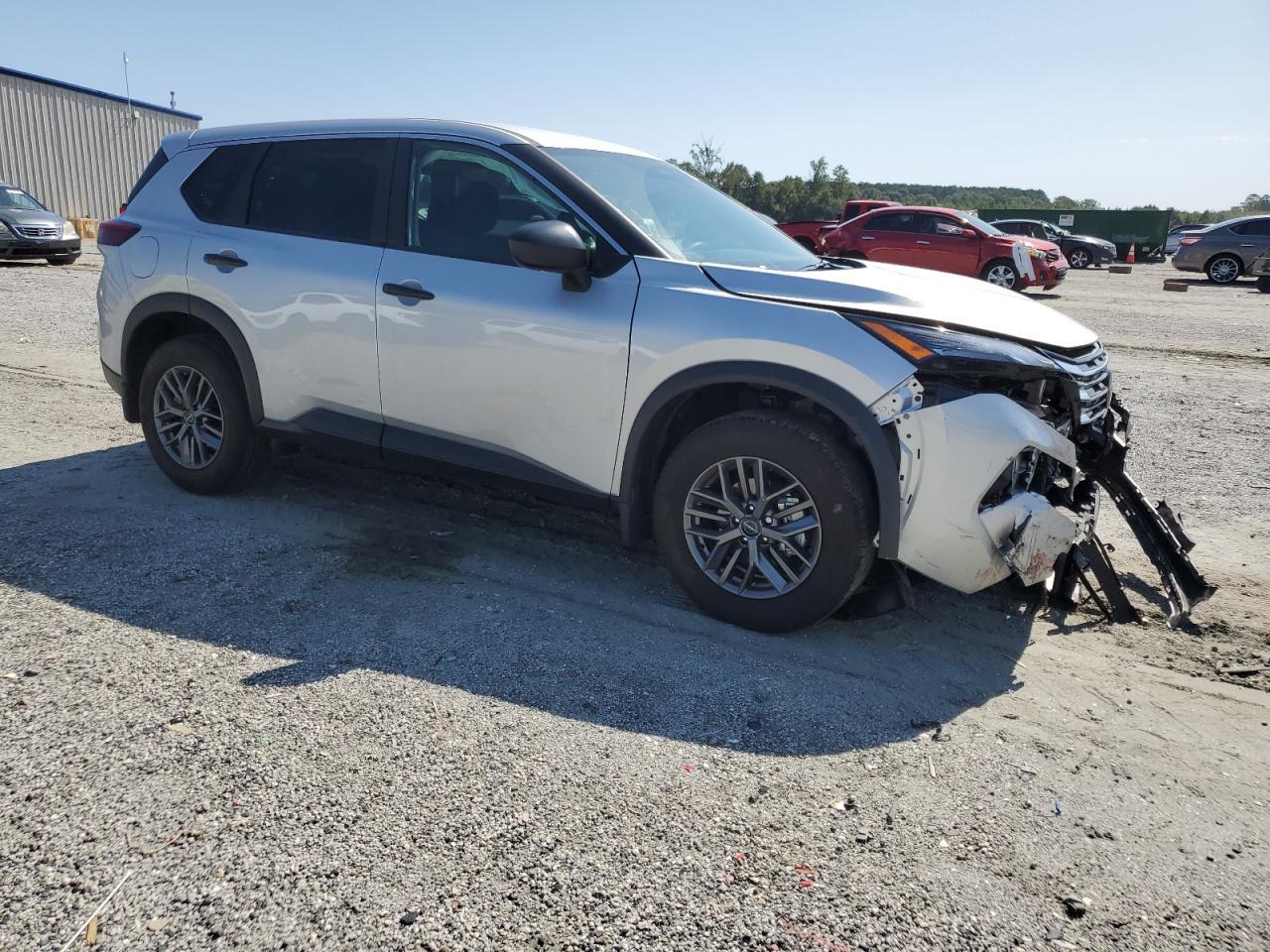 2025 NISSAN ROGUE