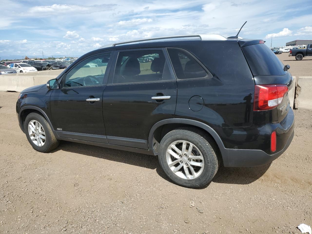 2015 KIA SORENTO