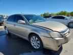 2005 TOYOTA Avalon