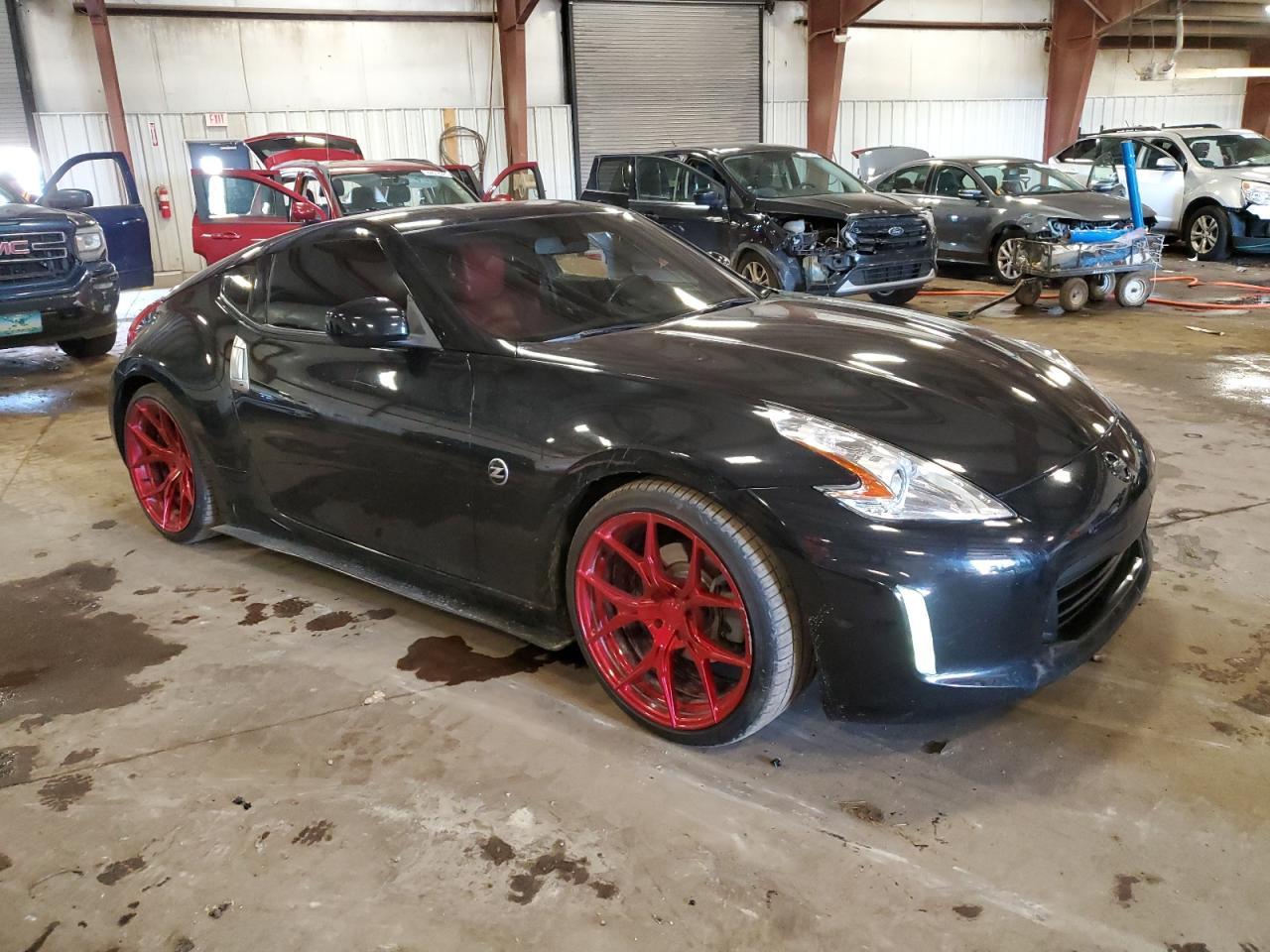 2017 NISSAN 370Z