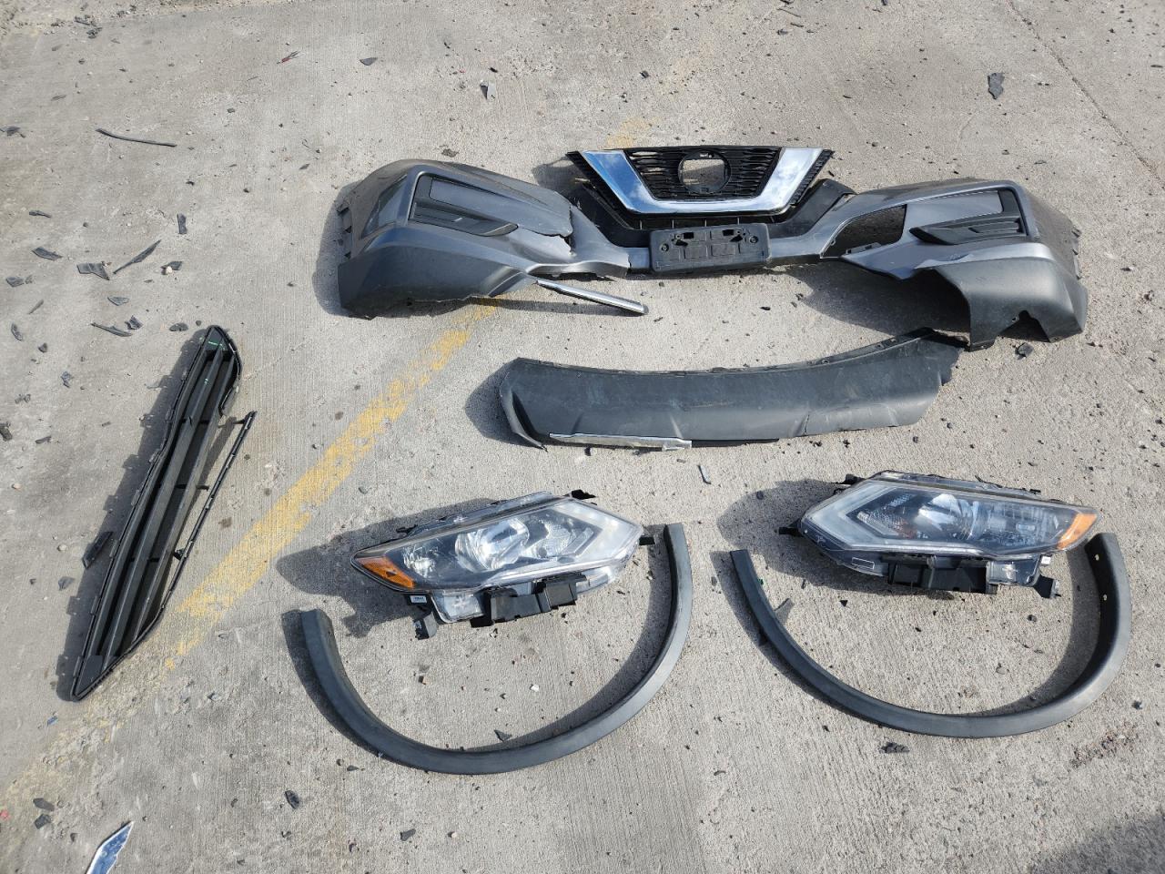 2019 NISSAN ROGUE