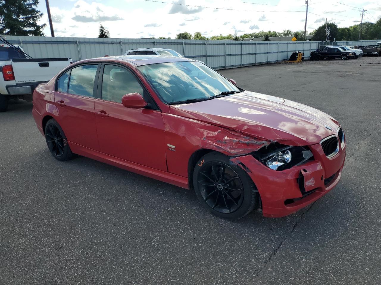 2011 BMW 3 SERIES