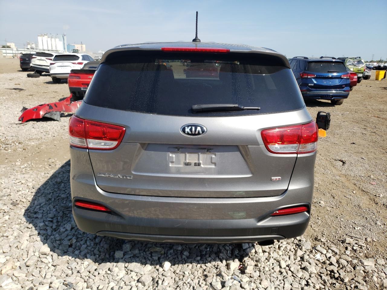 2016 KIA SORENTO