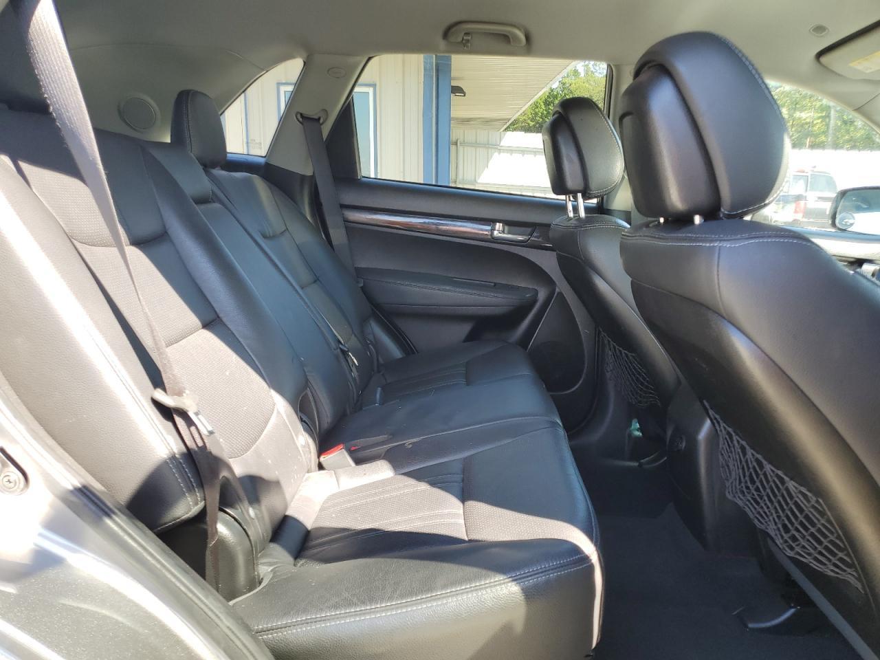2013 KIA SORENTO