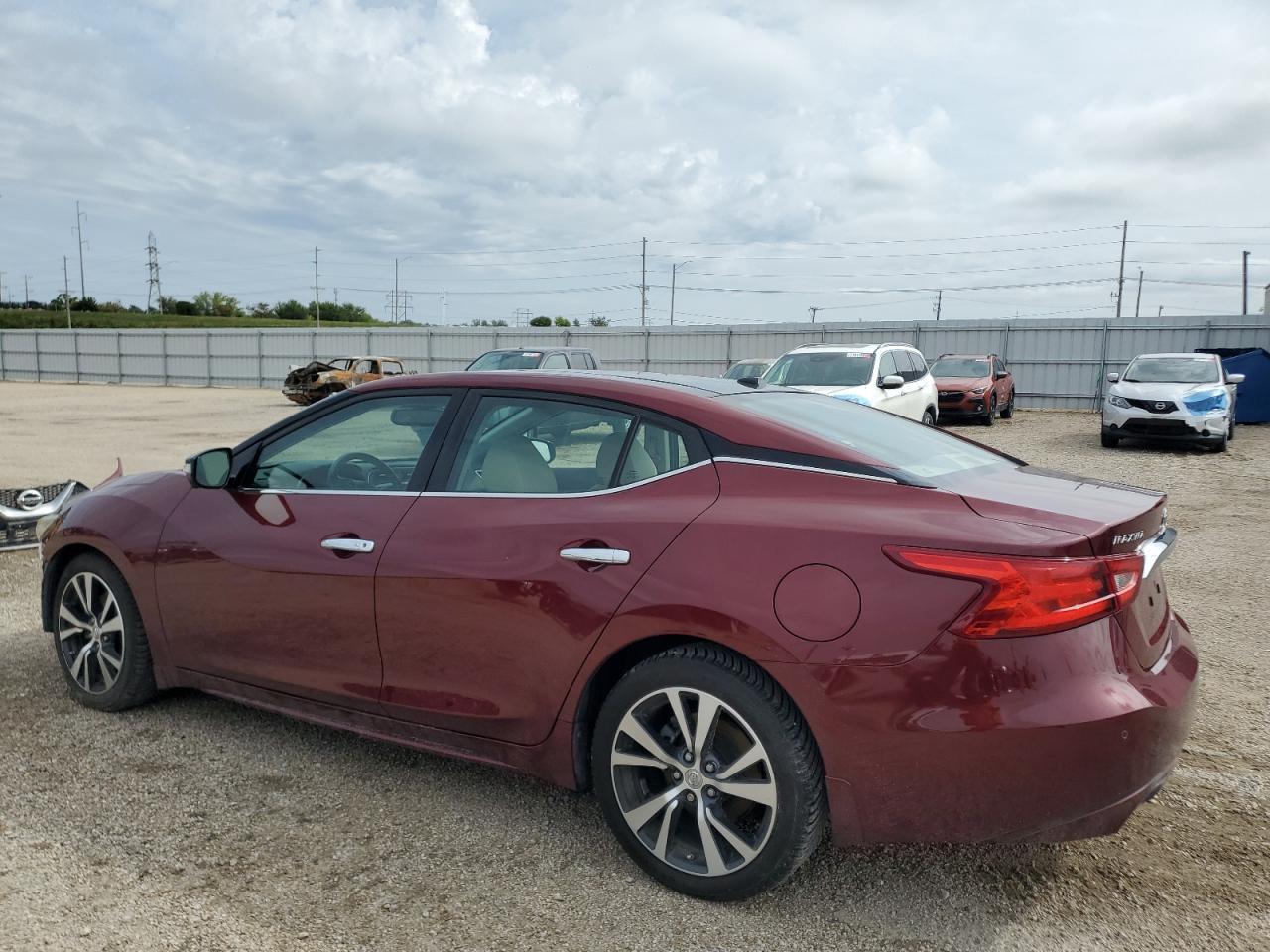2017 NISSAN Maxima