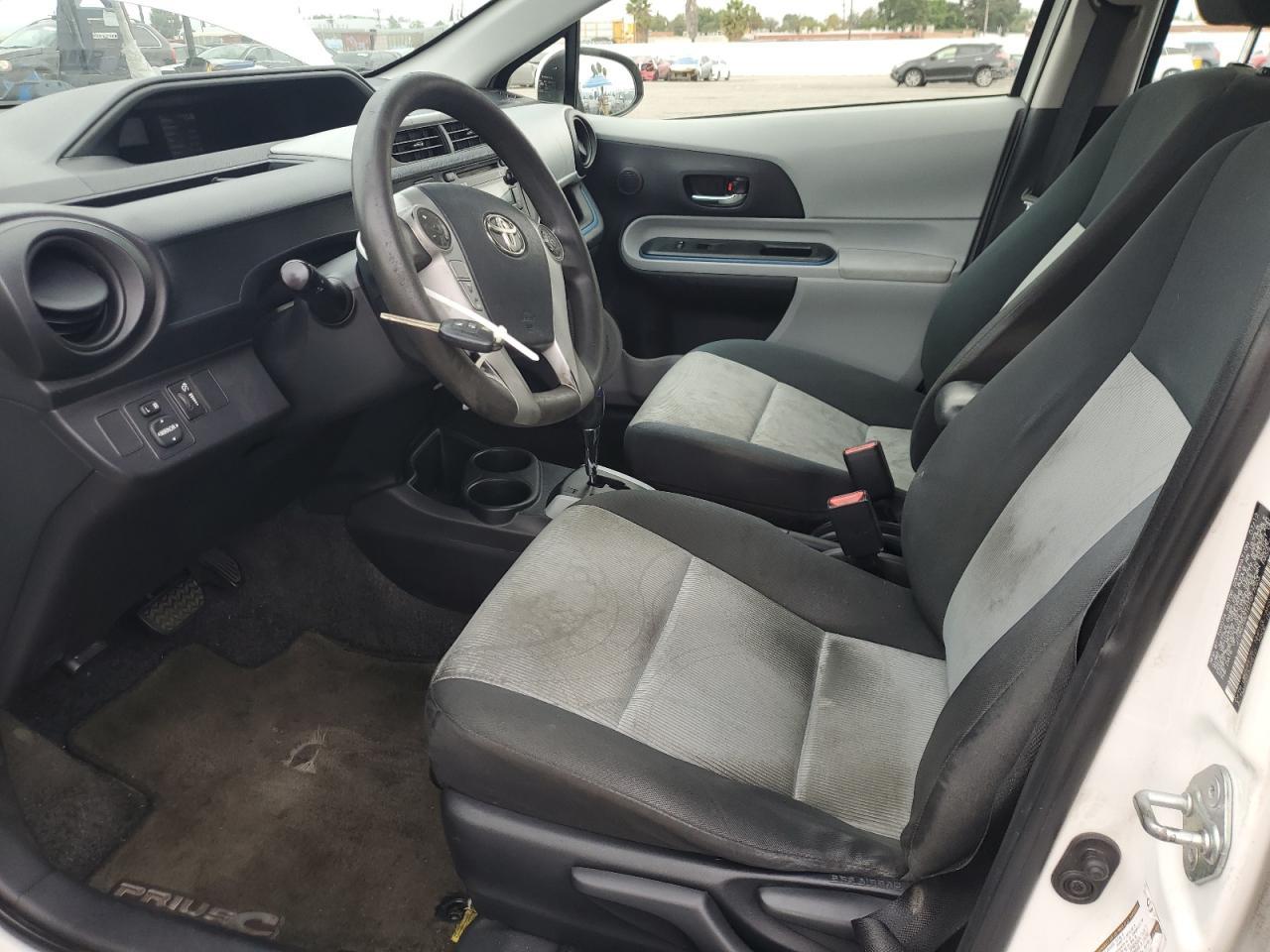 2012 TOYOTA Prius c