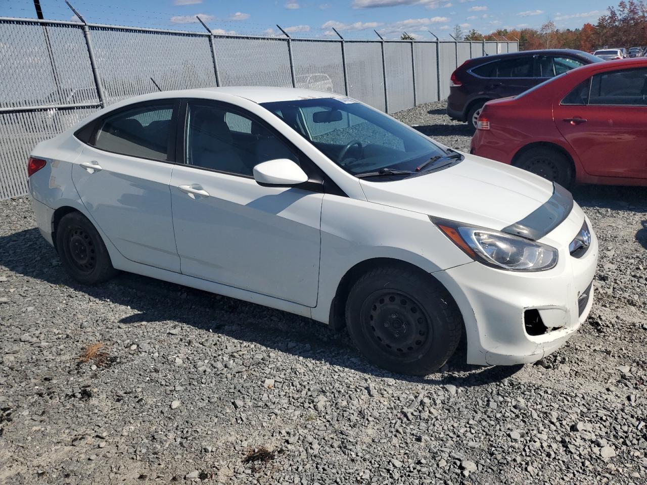 2012 HYUNDAI ACCENT