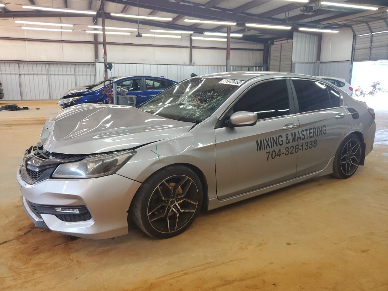 2017 HONDA ACCORD