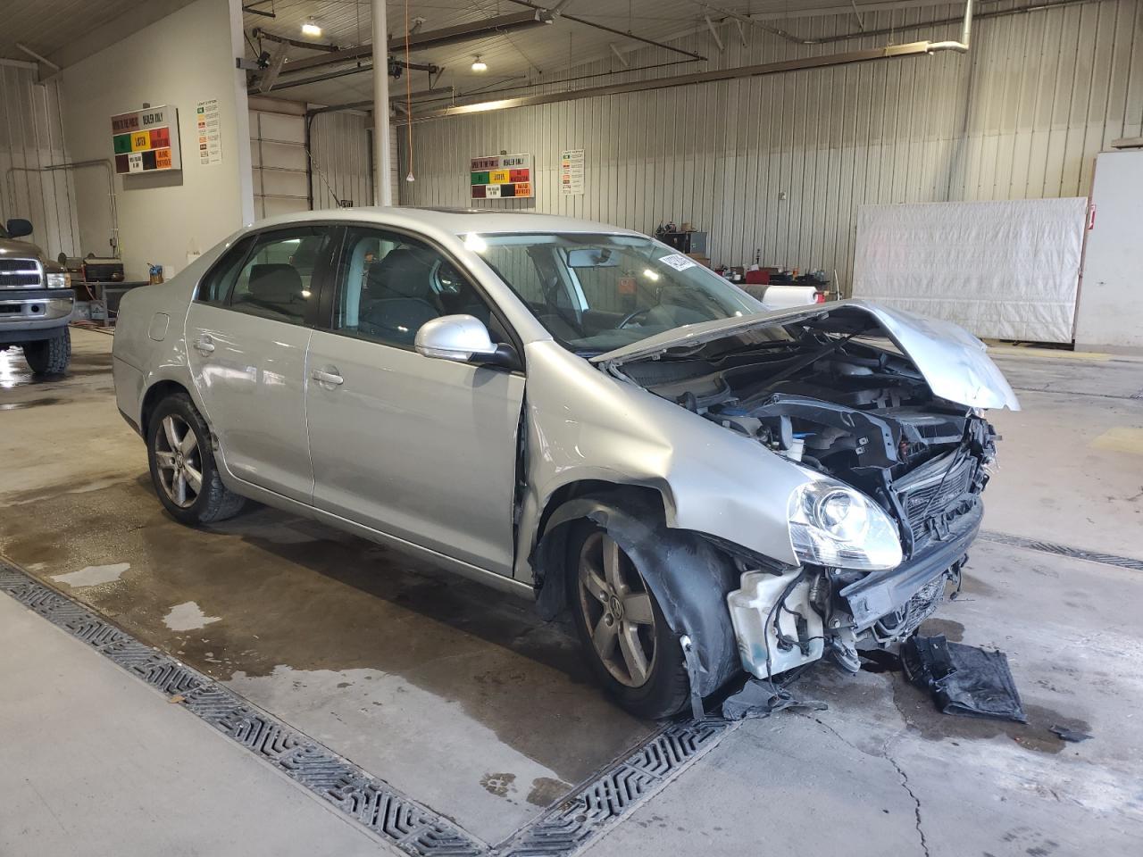 2009 VOLKSWAGEN JETTA