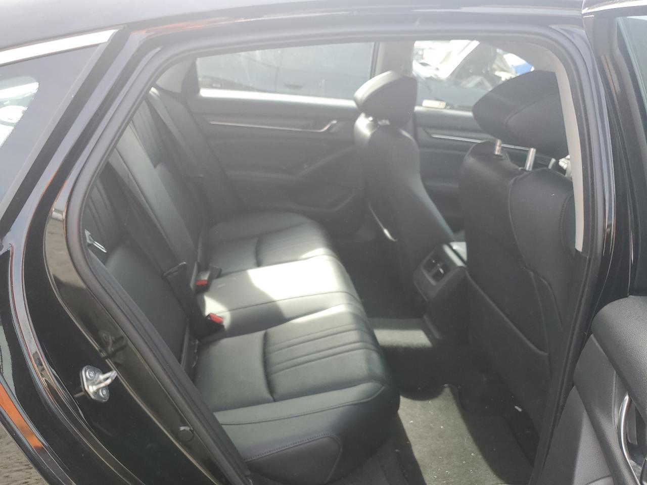 2019 HONDA ACCORD