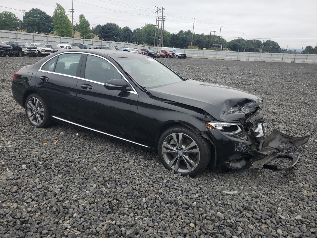 2016 MERCEDES-BENZ C-CLASS