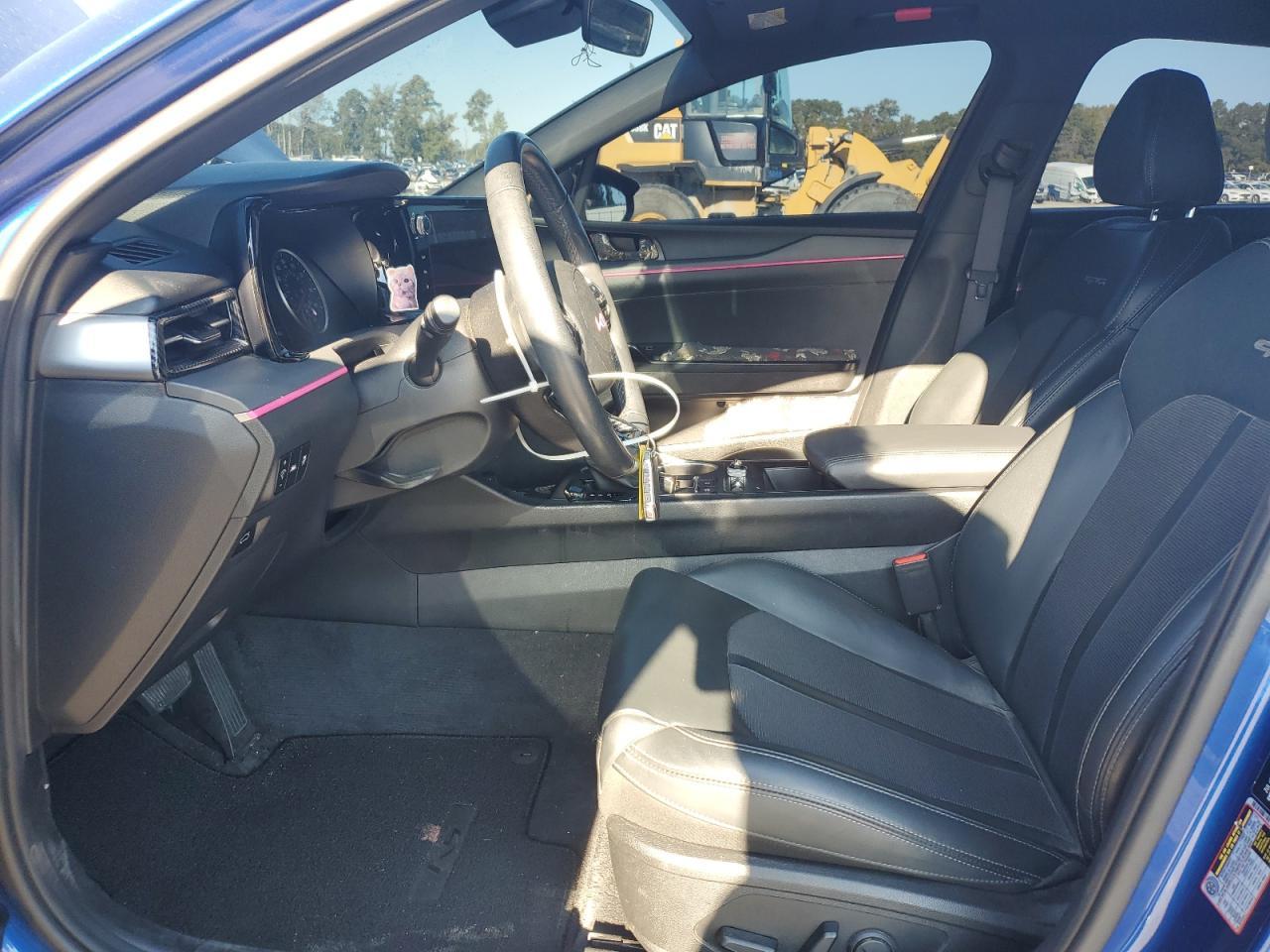 2022 KIA K5