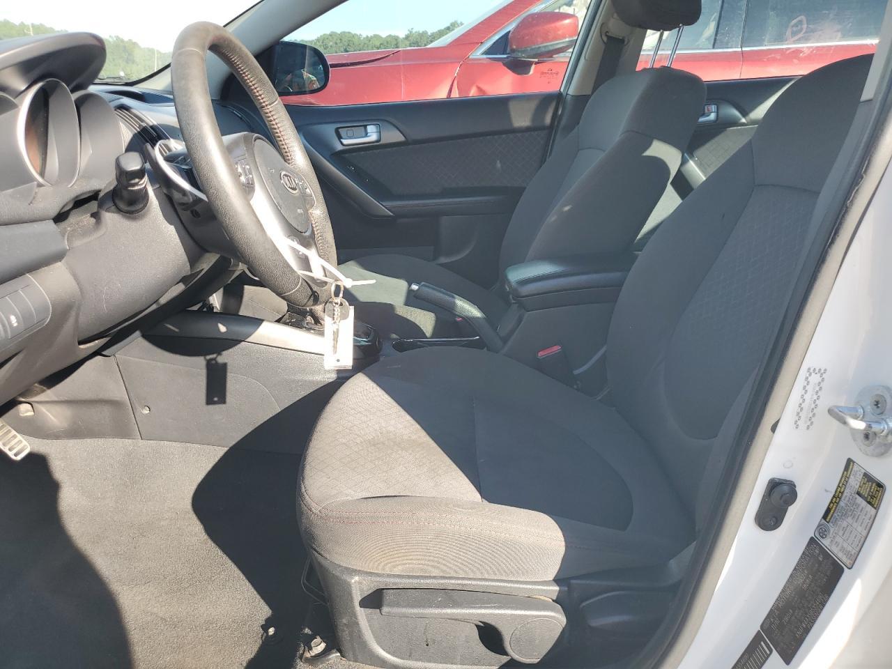 2011 KIA FORTE