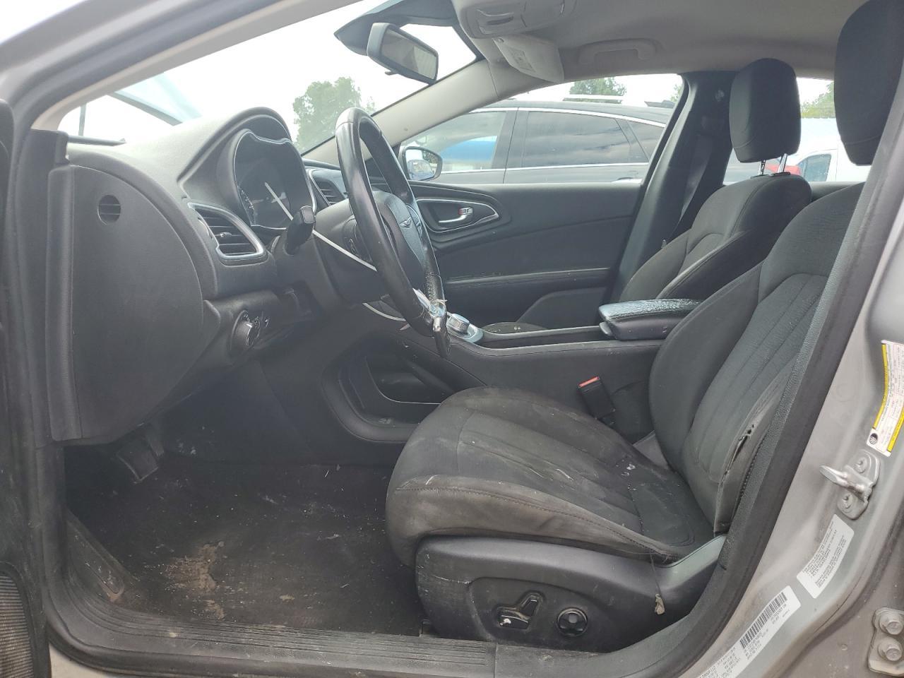 2015 CHRYSLER 200