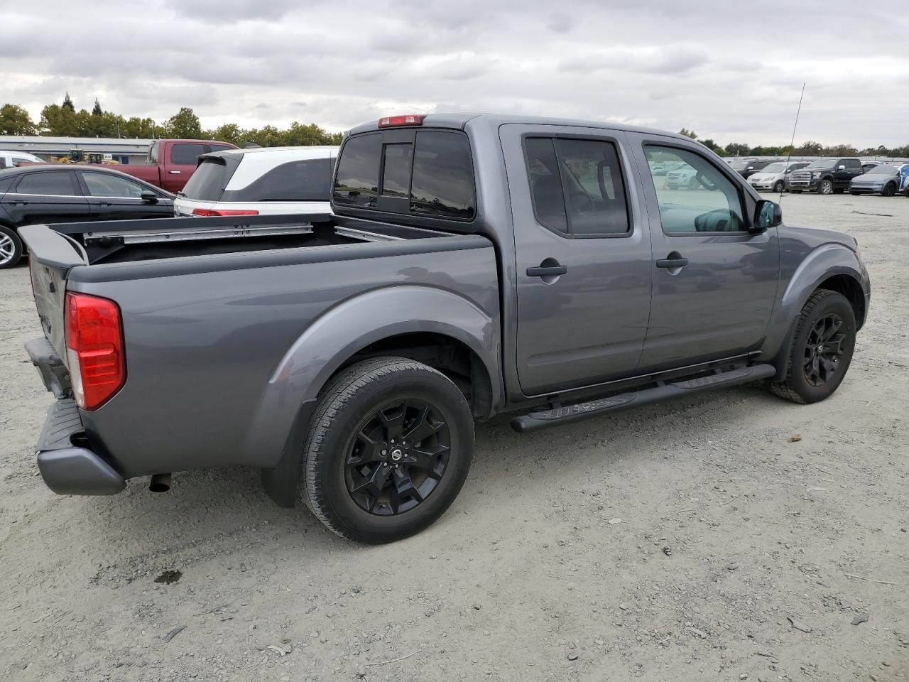 2021 NISSAN Frontier