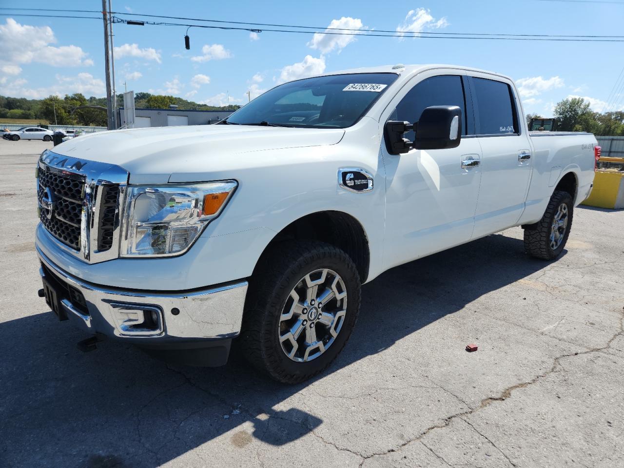 2016 NISSAN Titan