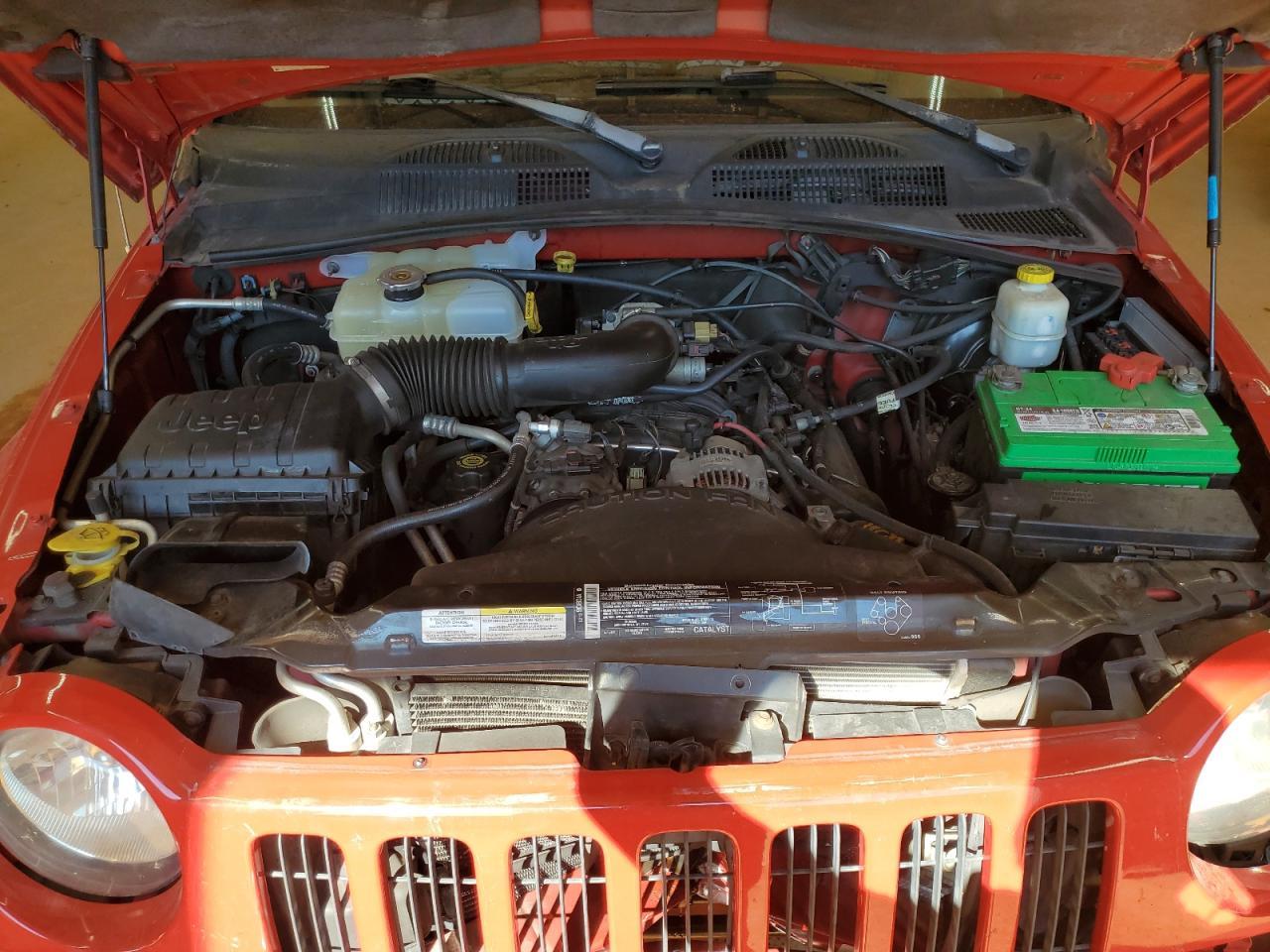 2004 JEEP Liberty