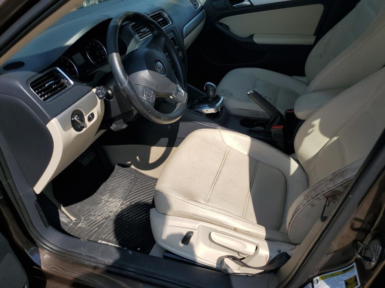 2014 VOLKSWAGEN JETTA