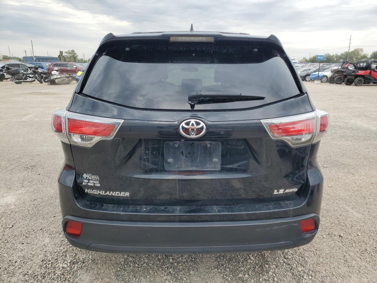 2016 TOYOTA HIGHLANDER