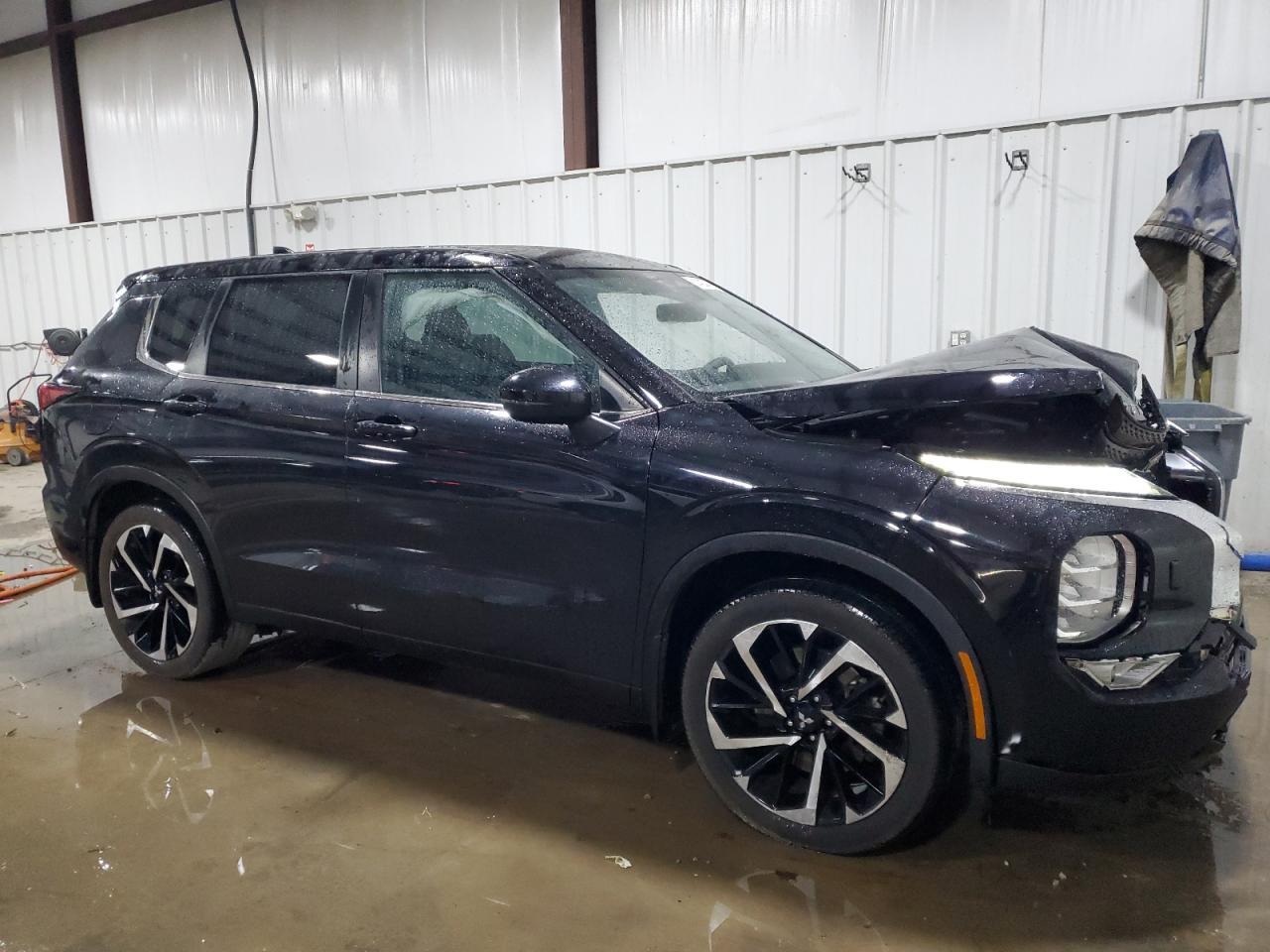 2022 MITSUBISHI outlander