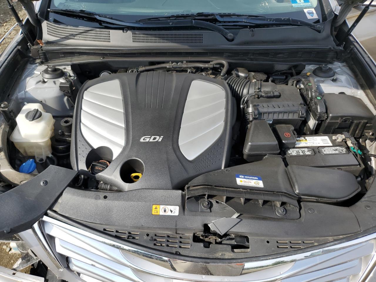 2012 HYUNDAI Azera