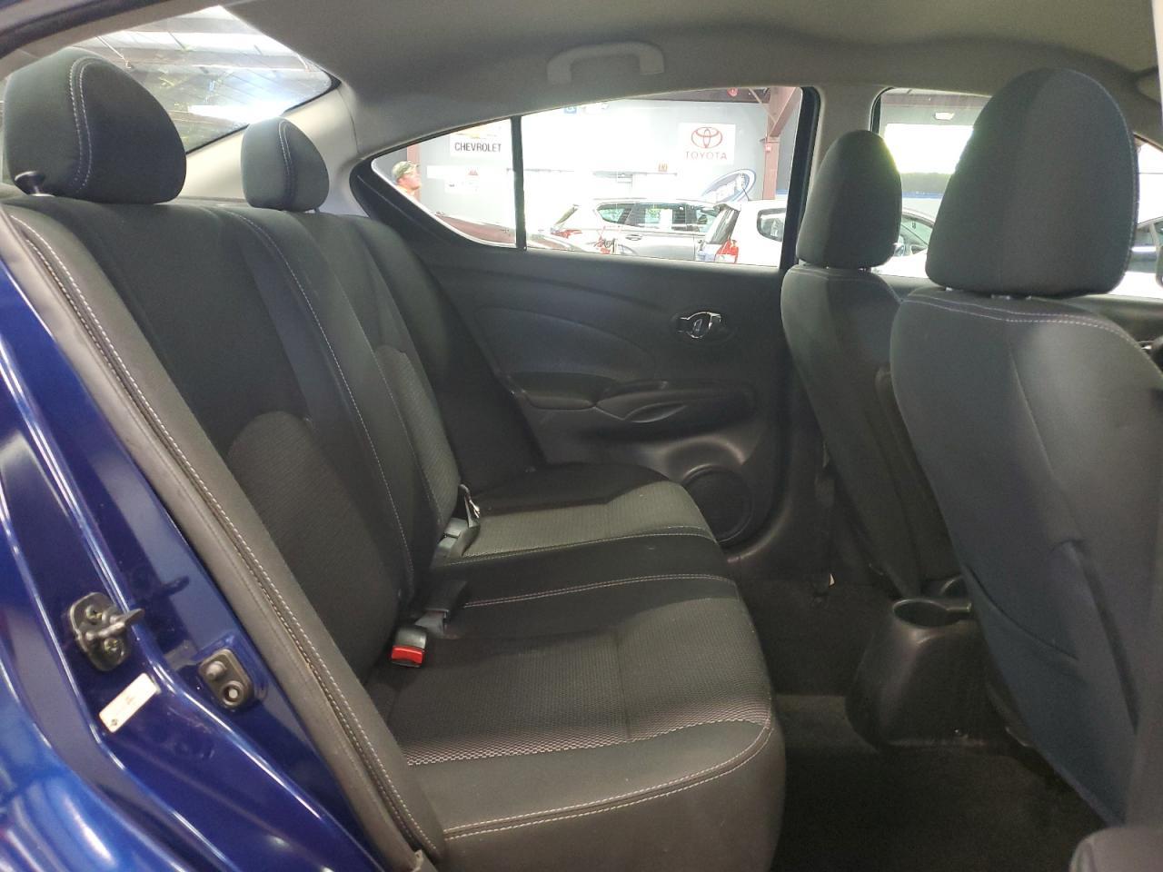 2019 NISSAN VERSA