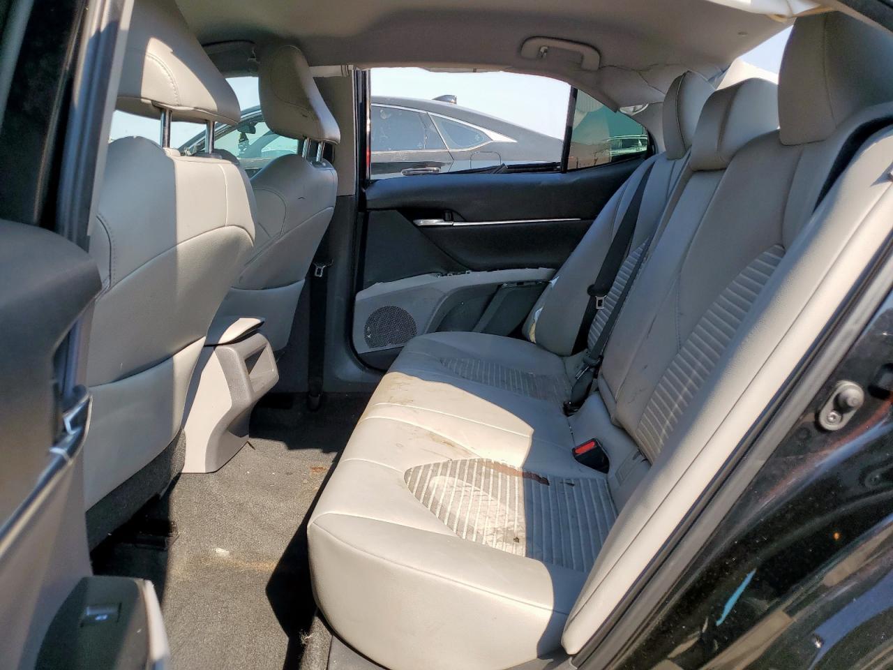 2019 TOYOTA CAMRY