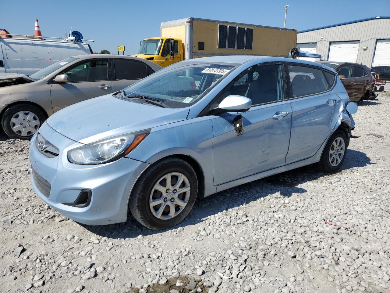 2013 HYUNDAI ACCENT