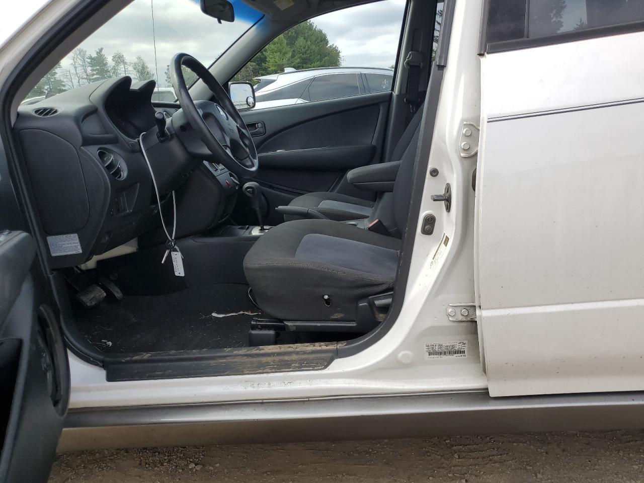 2004 MITSUBISHI outlander