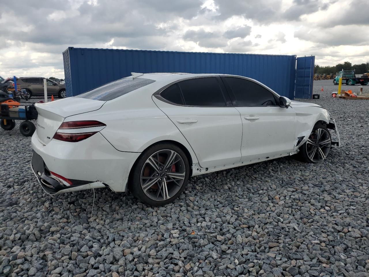 2025 GENESIS G70