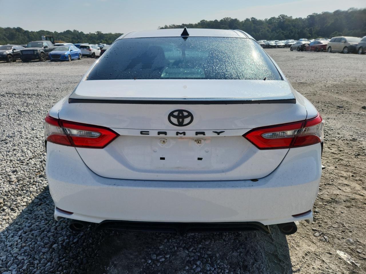 2018 TOYOTA CAMRY