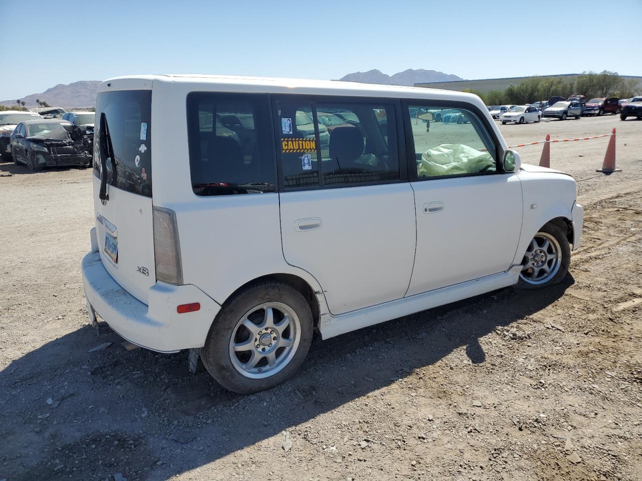 2005 TOYOTA SCION