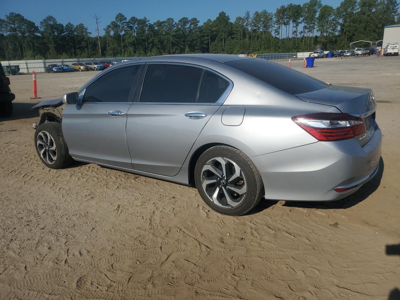 2017 HONDA ACCORD
