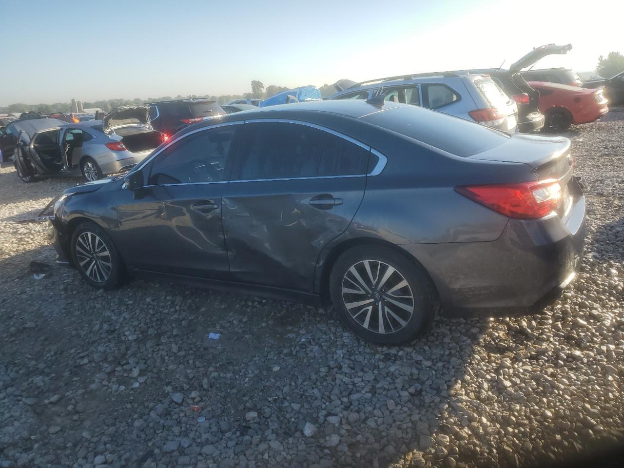2018 SUBARU Legacy