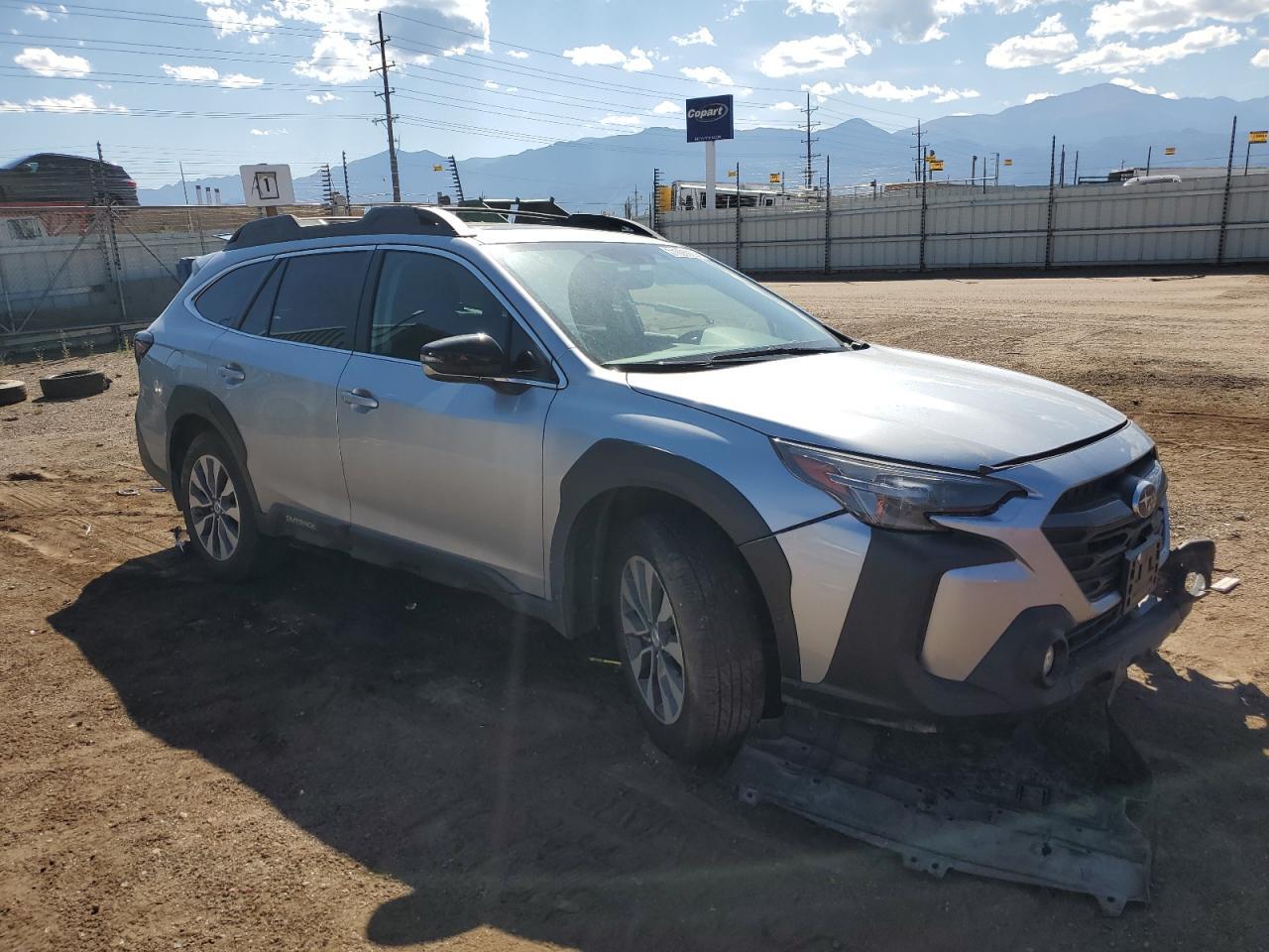 2025 SUBARU Outback