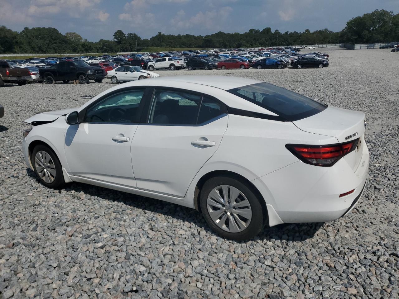 2022 NISSAN SENTRA
