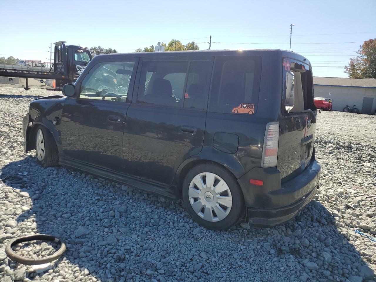 2005 TOYOTA SCION