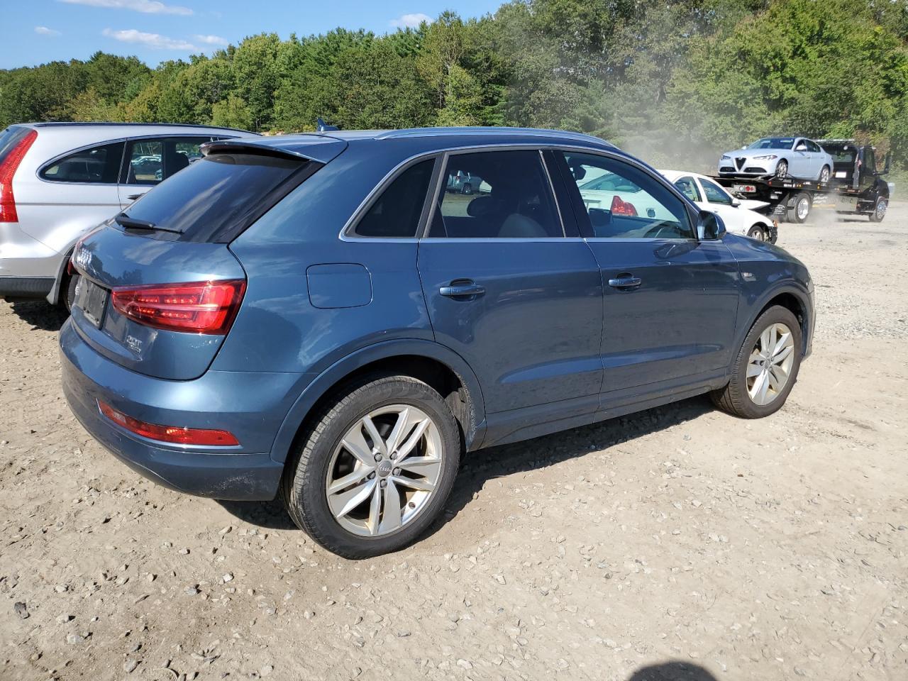 2018 AUDI Q3