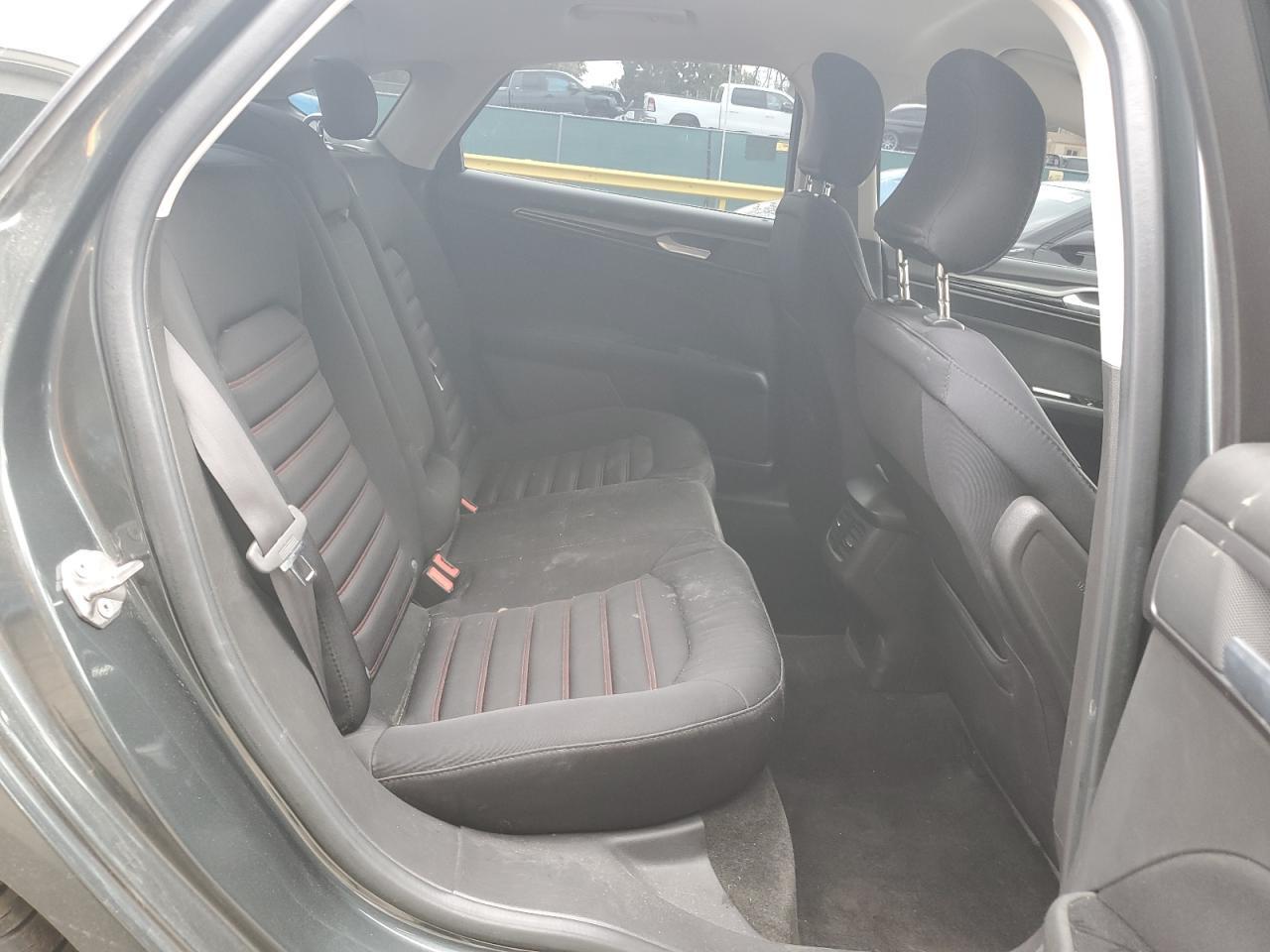 2016 FORD FUSION