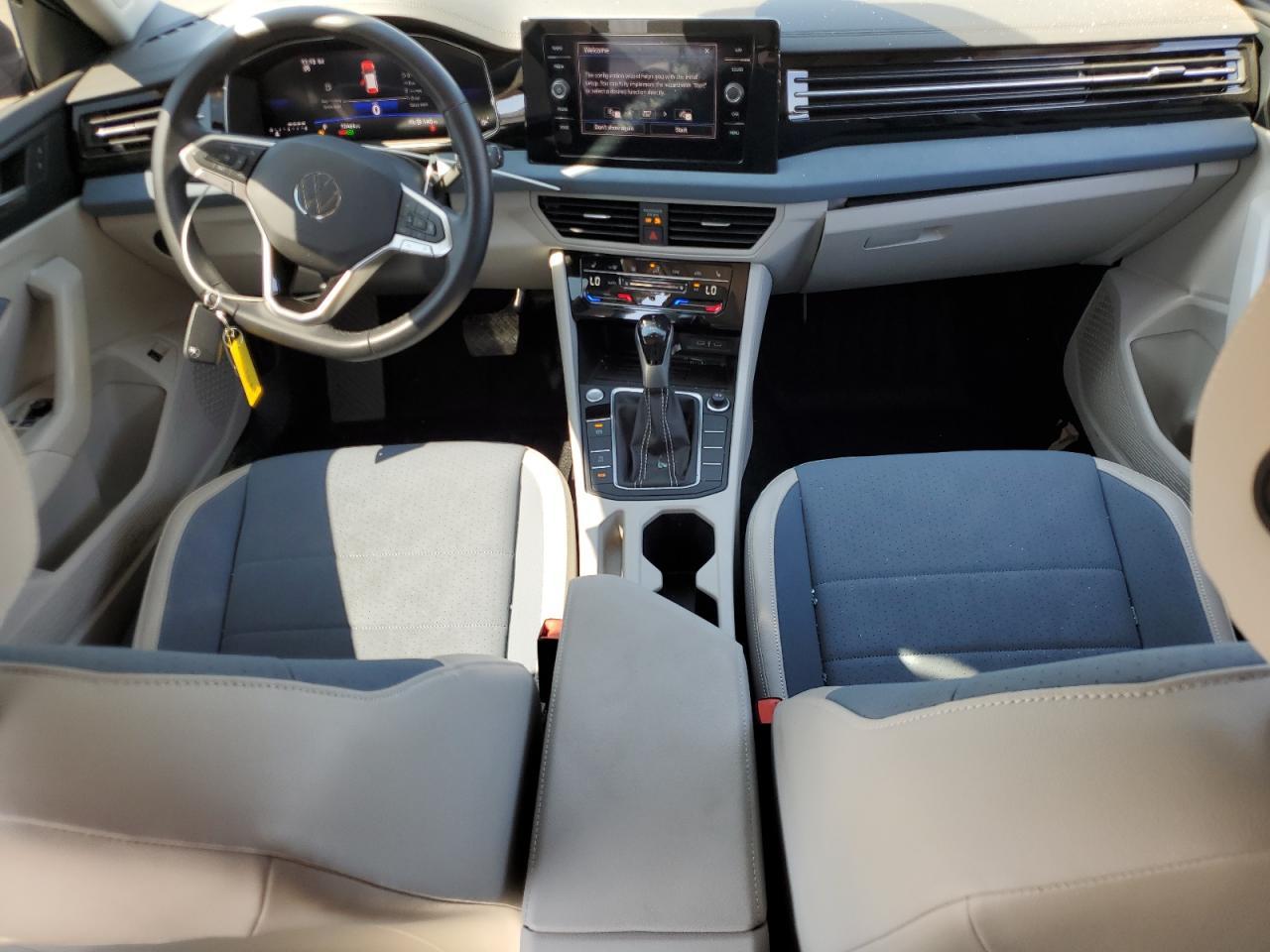 2025 VOLKSWAGEN JETTA