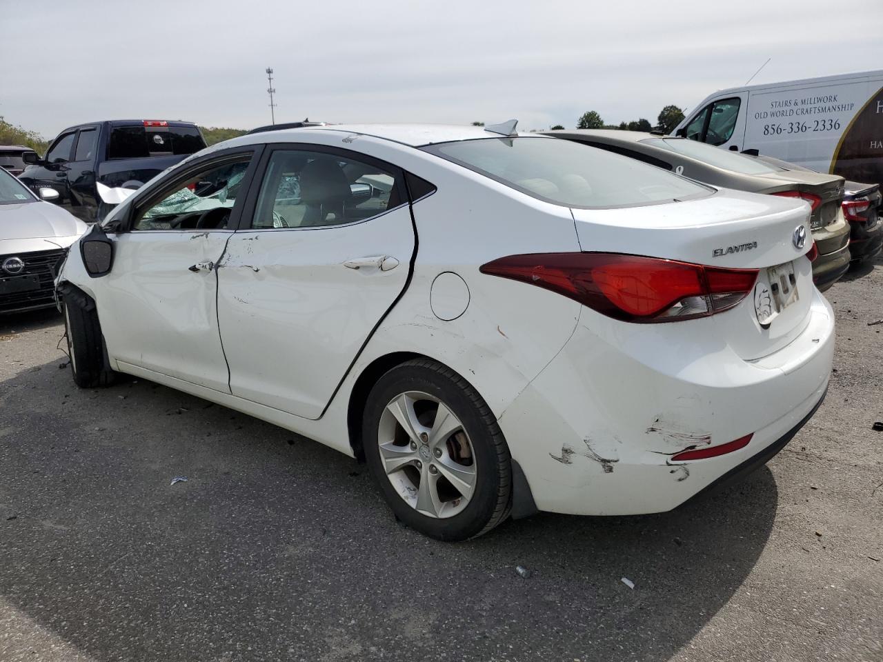 2016 HYUNDAI ELANTRA