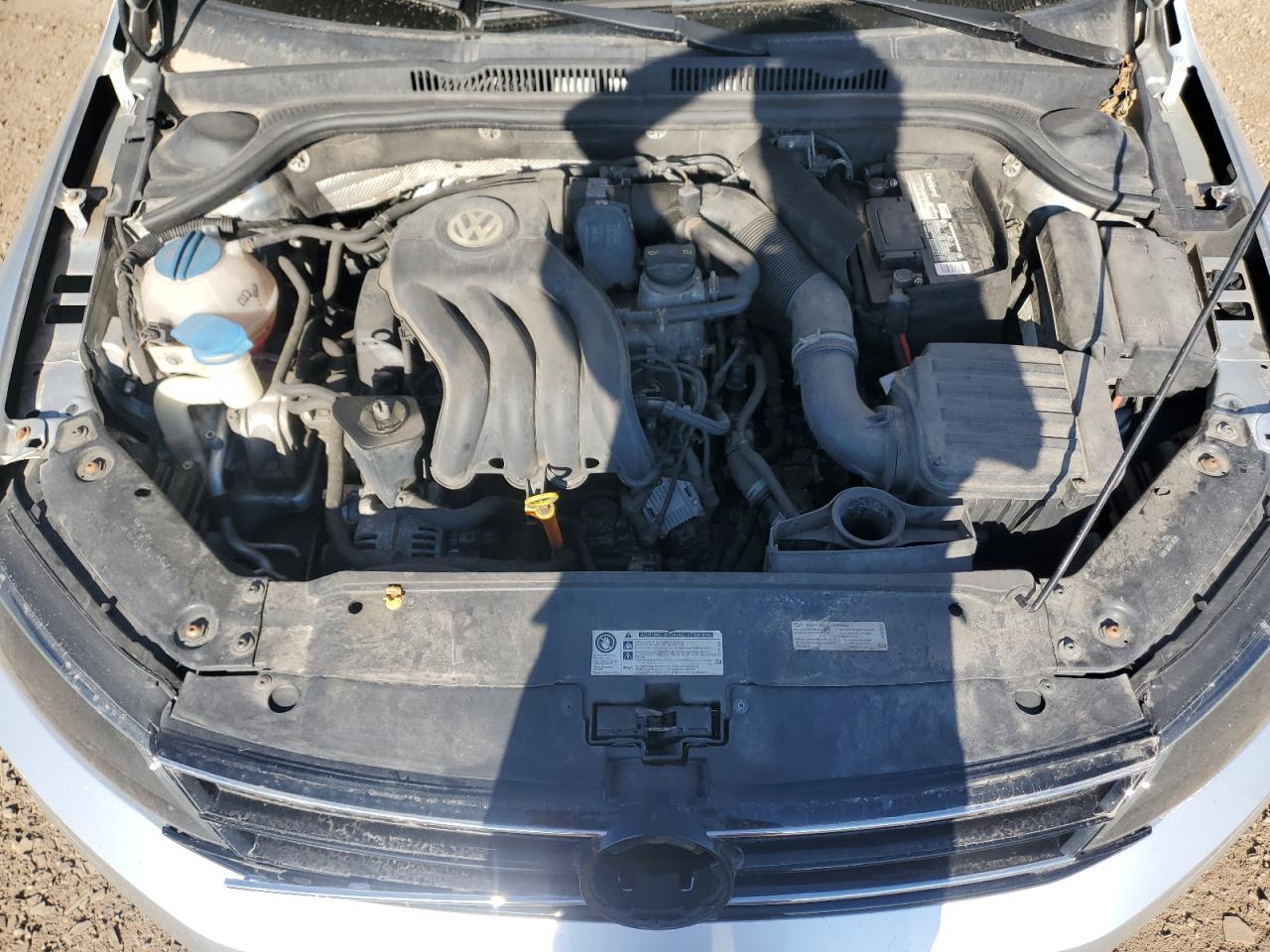 2015 VOLKSWAGEN JETTA