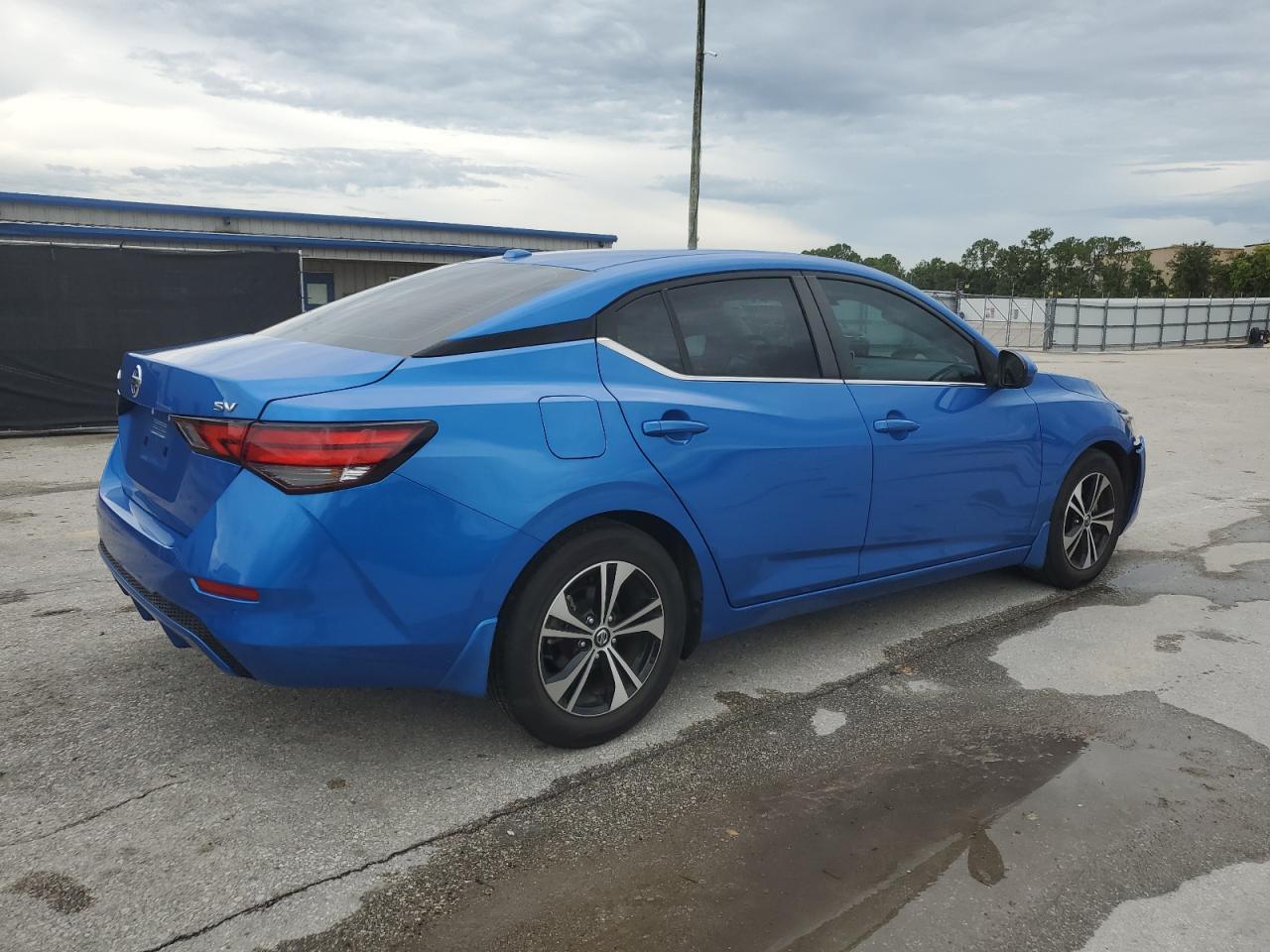 2022 NISSAN SENTRA