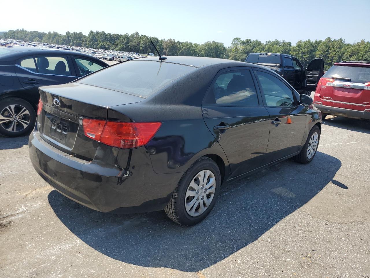 2013 KIA FORTE